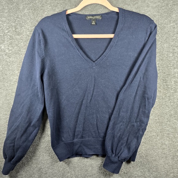 Banana‎ Republic Sweater Womens XS Navy Blue Essential V Neck Pullover Casual - Picture 1 of 10
